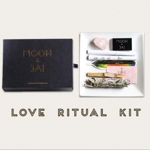 MOON AND JAI - Love Ritual Kit (NEW)